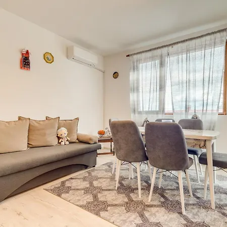 Apartment Cometa - 1bd Near Slope #7 By Flat Manаger