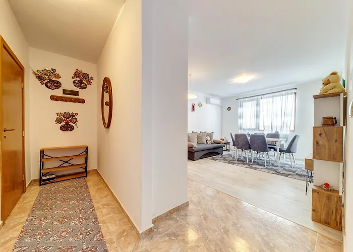 Cometa - 1bd Near Slope #7 By Flat Manаger